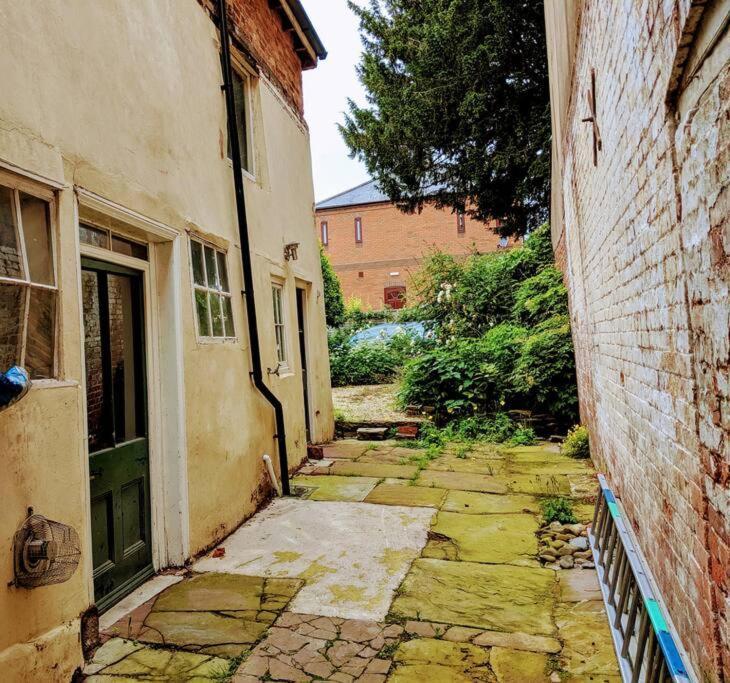Medieval Roots And Harry Potter Townhouse - Hiking Near Ludlow Leominster Buitenkant foto